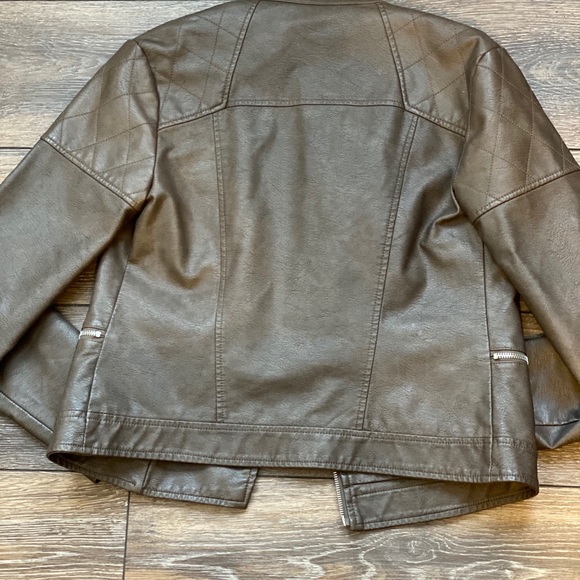 JustFab faux leather taupe jacket - Picture 8 of 8